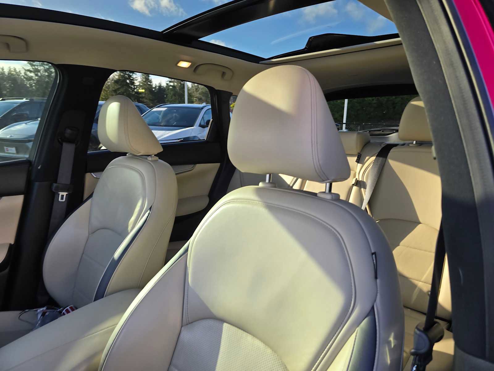 Used 2022 INFINITI QX50 Sensory image 25