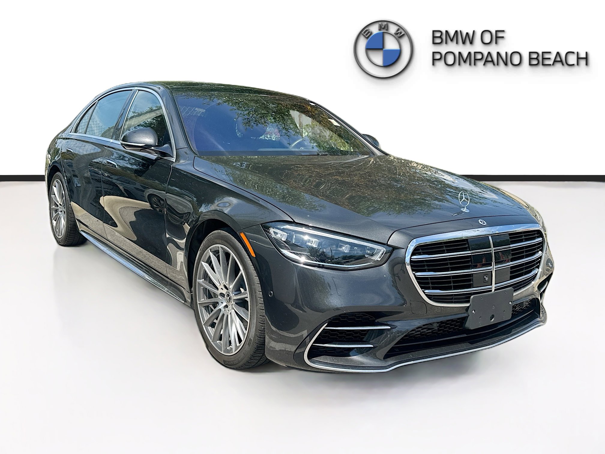 Used 2024 Mercedes-Benz S 580 4MATIC Sedan image 1