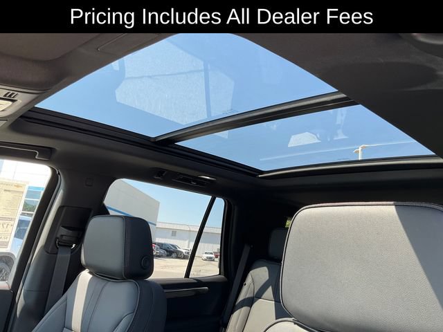 Used 2026 Chevrolet Tahoe RST w/ Comfort Package AWD/4WD image 6