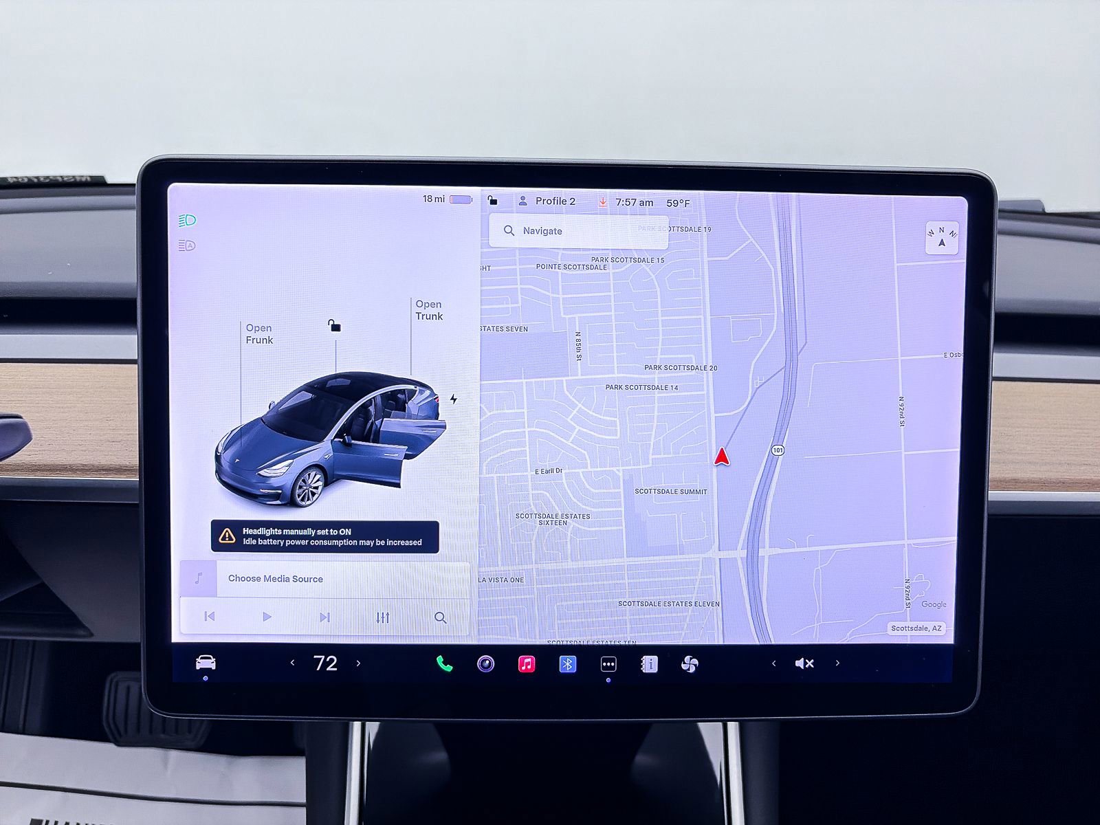Used 2019 Tesla Model 3 Standard Range Plus image 4