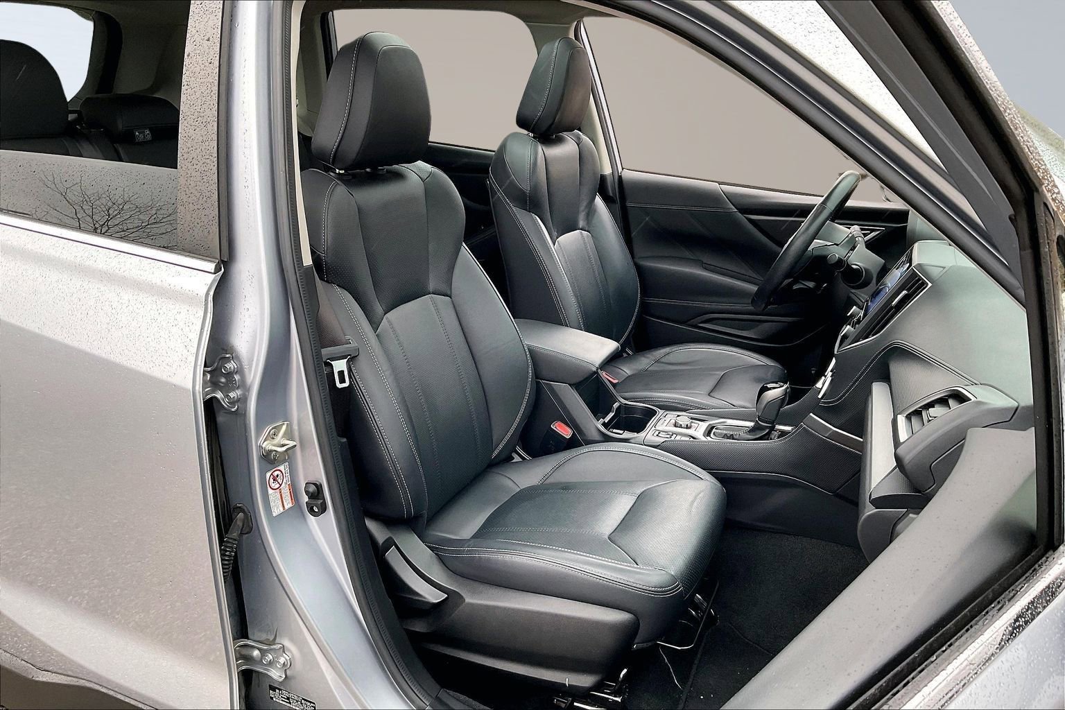 Used 2020 Subaru Forester Limited image 7