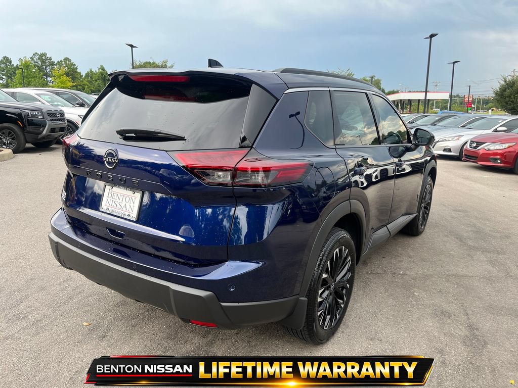 Certified 2026 Nissan Rogue Dark Armor FWD image 8