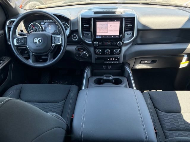 New 2026 RAM 1500 Express AWD/4WD image 27