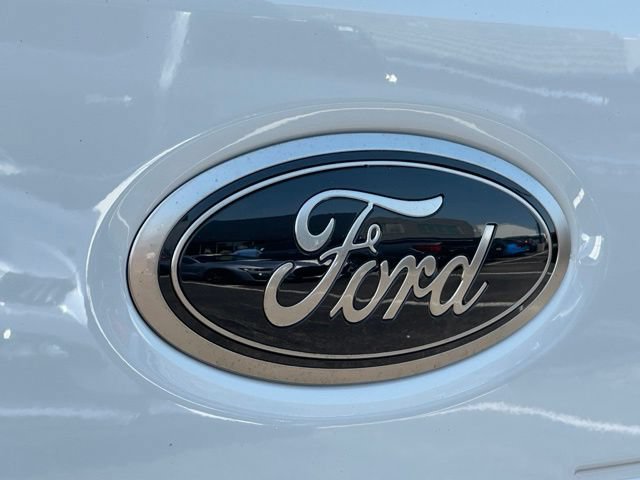 New 2026 Ford F250 Lariat w/ Black Appearance Package AWD/4WD image 32