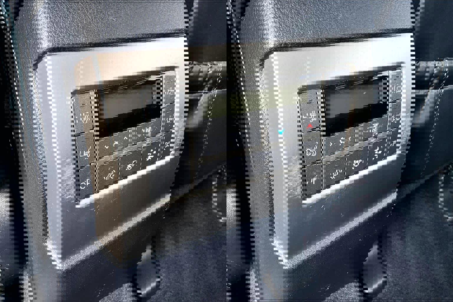 Used 2018 Lexus GX 460 Premium image 32