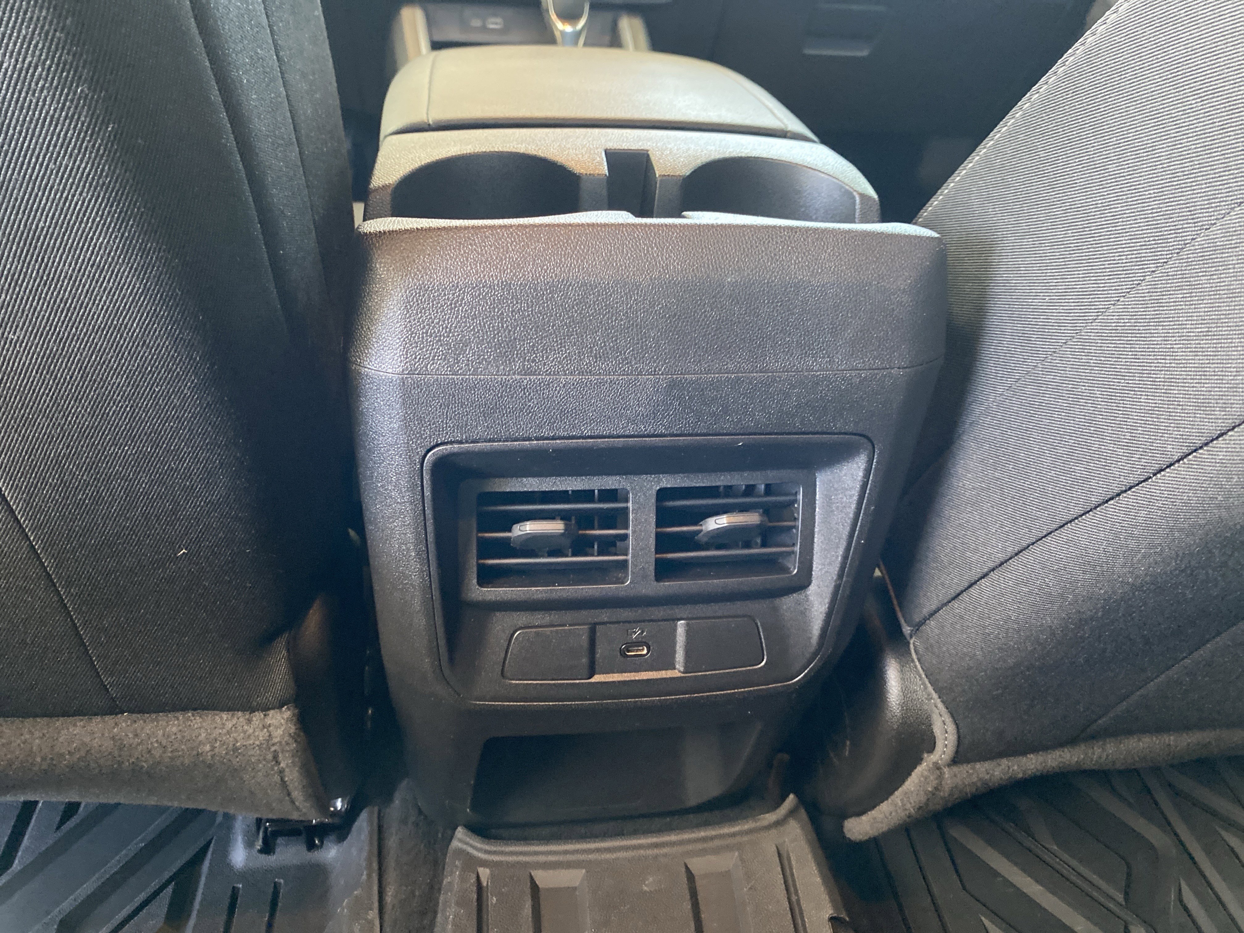 Used 2024 Chevrolet Colorado LT w/ LT Convenience Package image 22