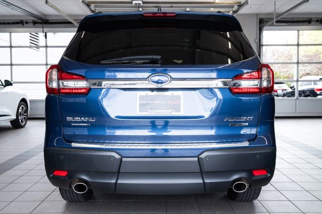Used 2022 Subaru Ascent Limited w/ Technology Package AWD/4WD image 5