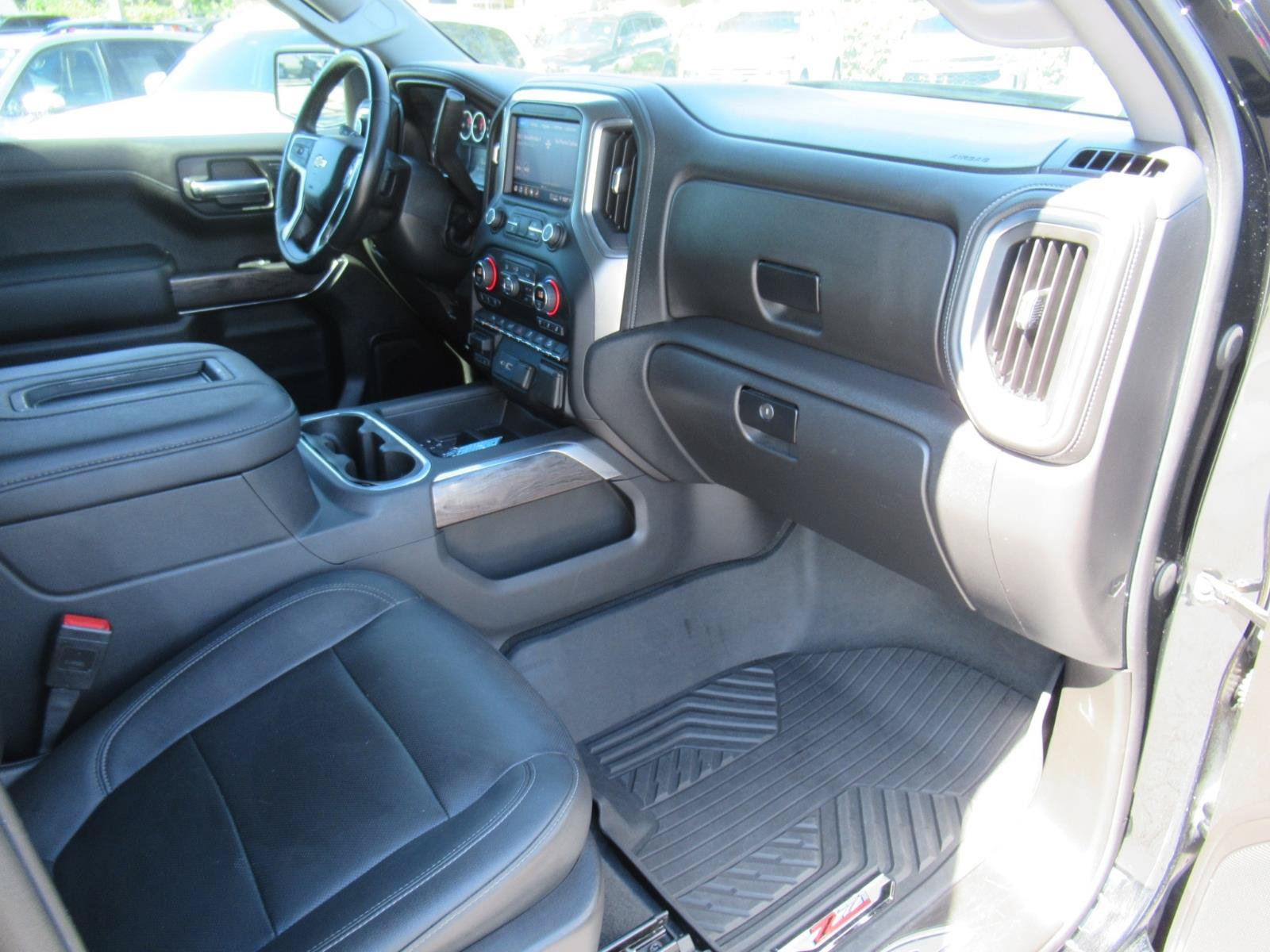 Used 2021 Chevrolet Silverado 1500 LTZ AWD/4WD image 13