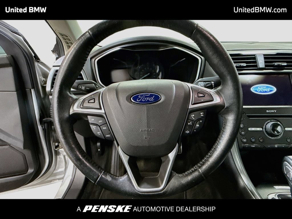 Used 2016 Ford Fusion Energi Titanium w/ Driver Assist Package FWD image 6