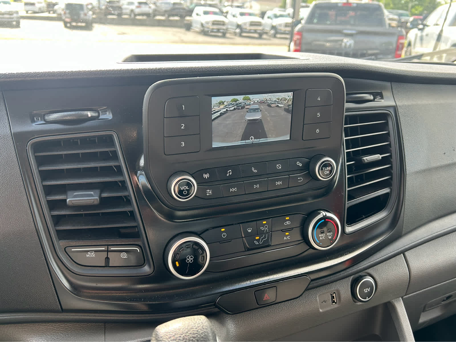 Used 2023 Ford Transit 250 w/ Load Area Protection Package image 27