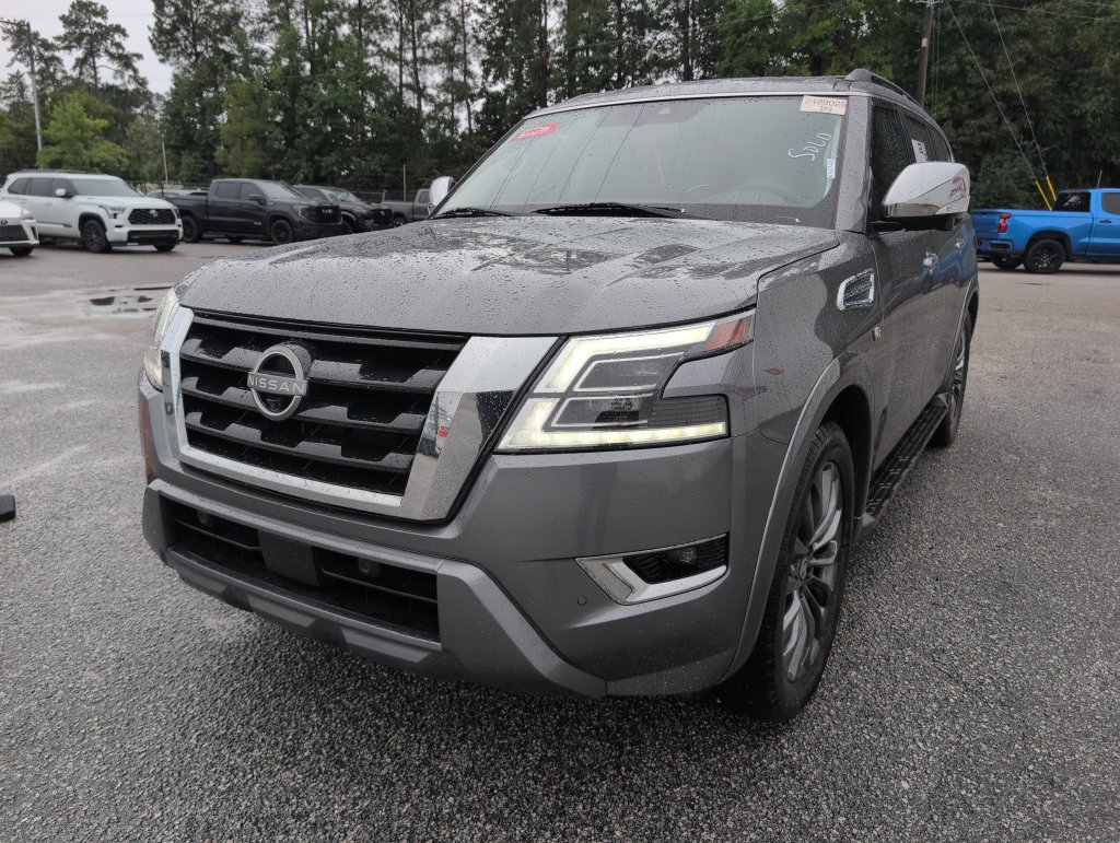 Used 2021 Nissan Armada Platinum w/ Captain's Chairs Package RWD image 4