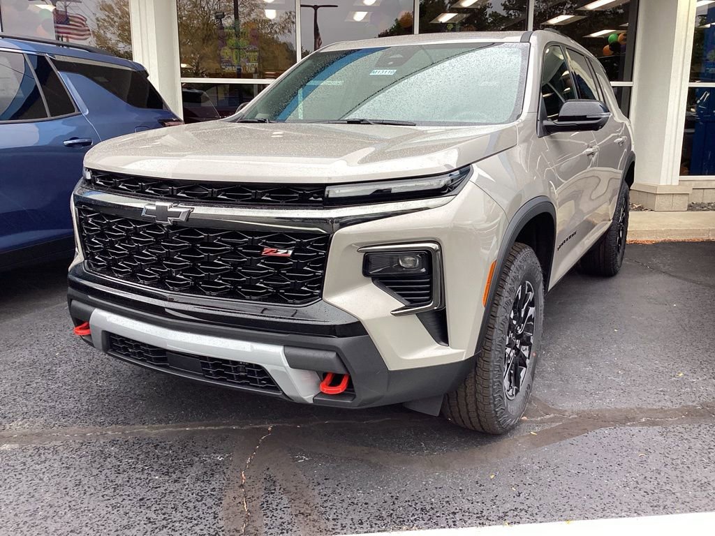 New 2026 Chevrolet Traverse Z71 w/ Driver Confidence Package image 2