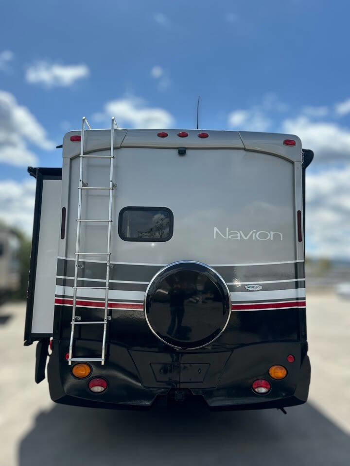 Used 2008 Dodge Sprinter 3500 image 10