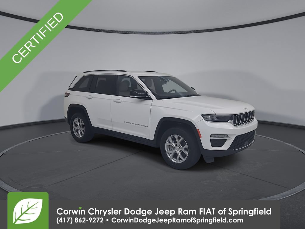 Used 2023 Jeep Grand Cherokee Limited AWD/4WD image 3