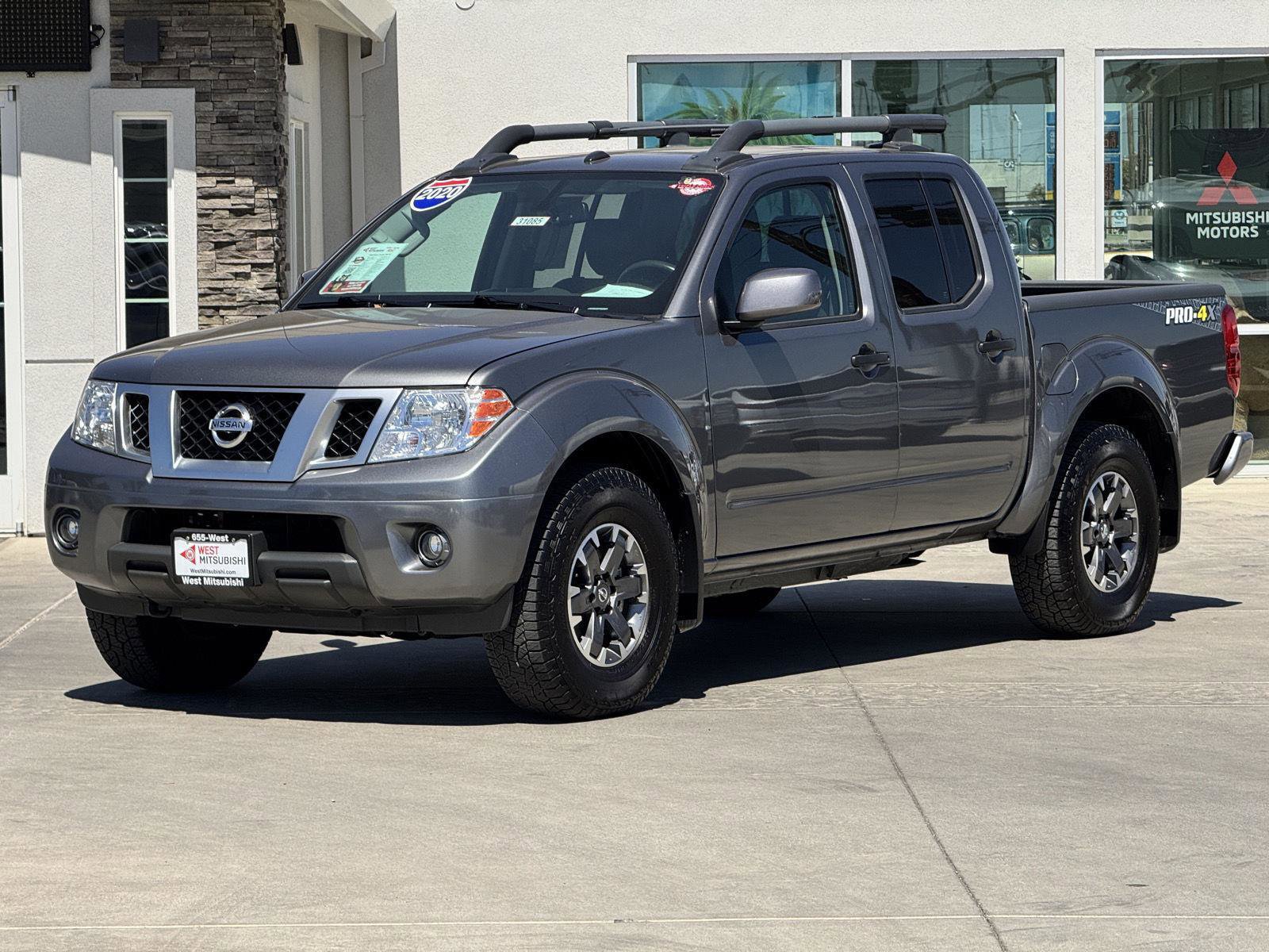 Used 2020 Nissan Frontier PRO-4X w/ Pro-4x Utility Package image 1