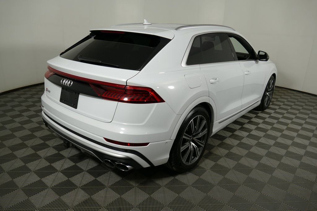 Used 2023 Audi SQ8 Prestige image 3