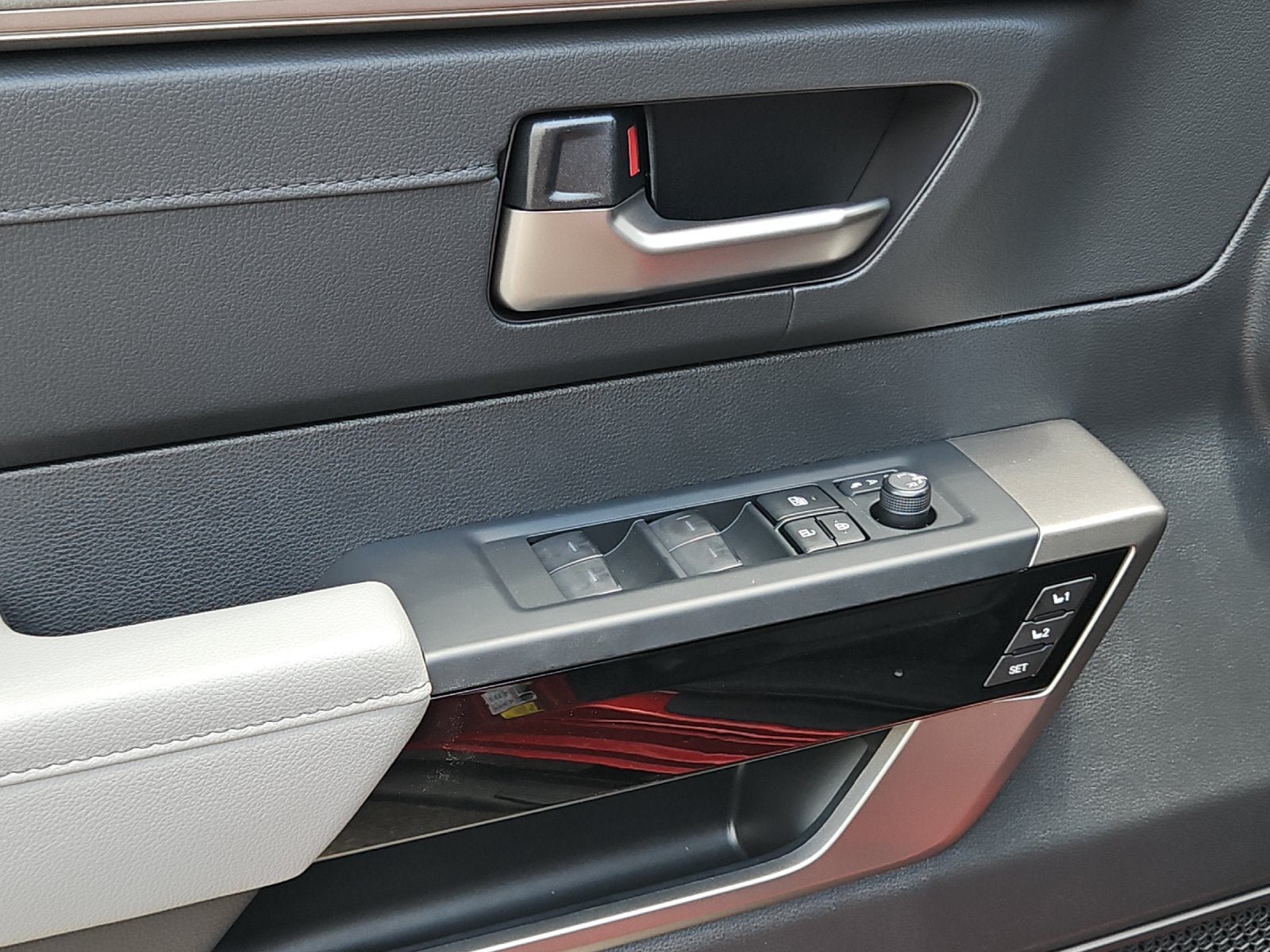 New 2026 Toyota Tundra Limited AWD/4WD image 51