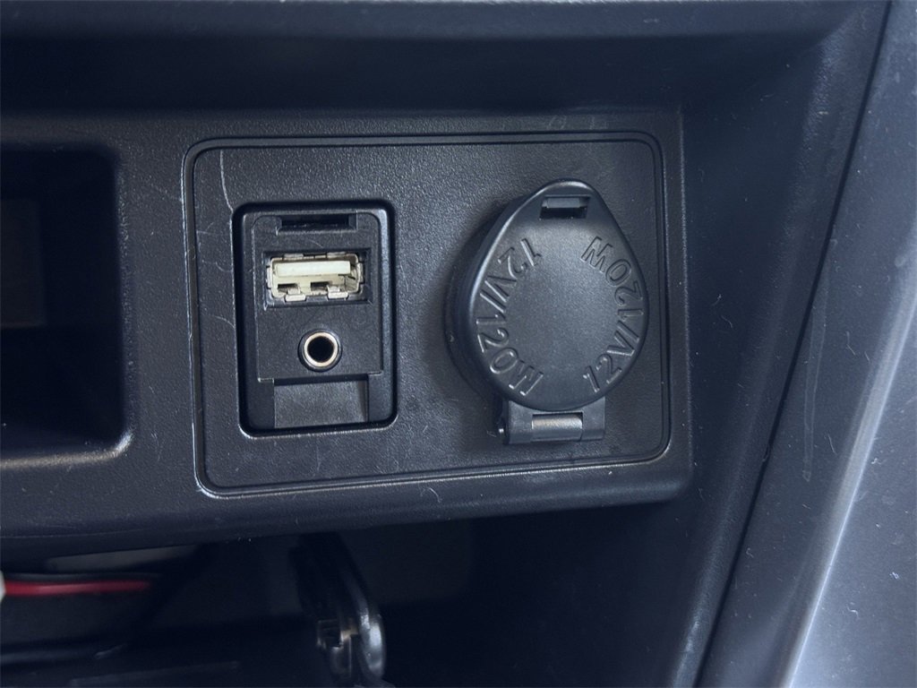 Used 2018 Toyota 4Runner SR5 Premium image 17