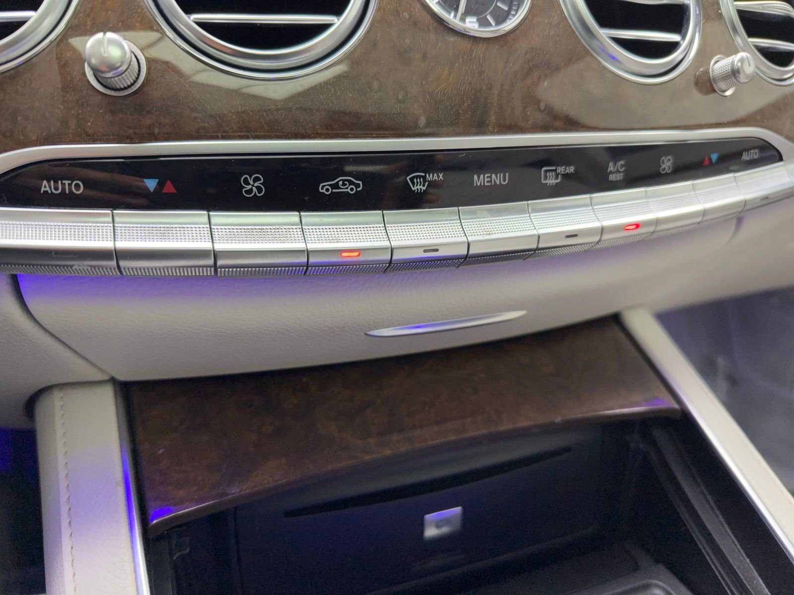 Used 2015 Mercedes-Benz S 550 Sedan image 31