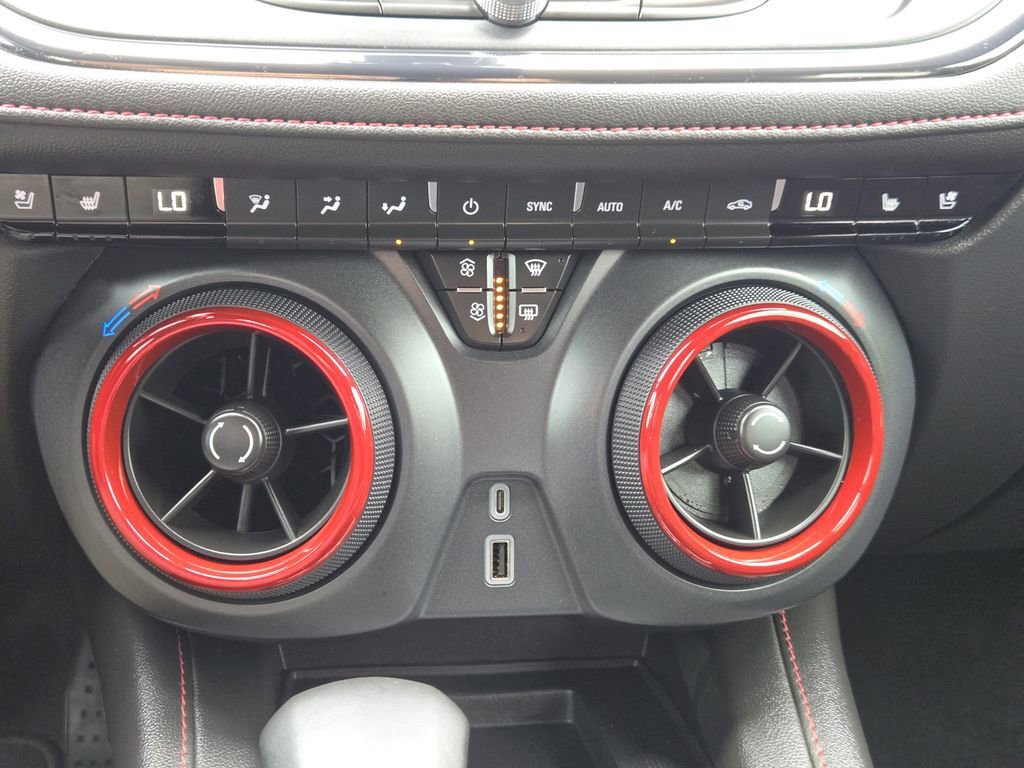 Used 2023 Chevrolet Blazer RS w/ Driver Confidence II Package FWD image 21