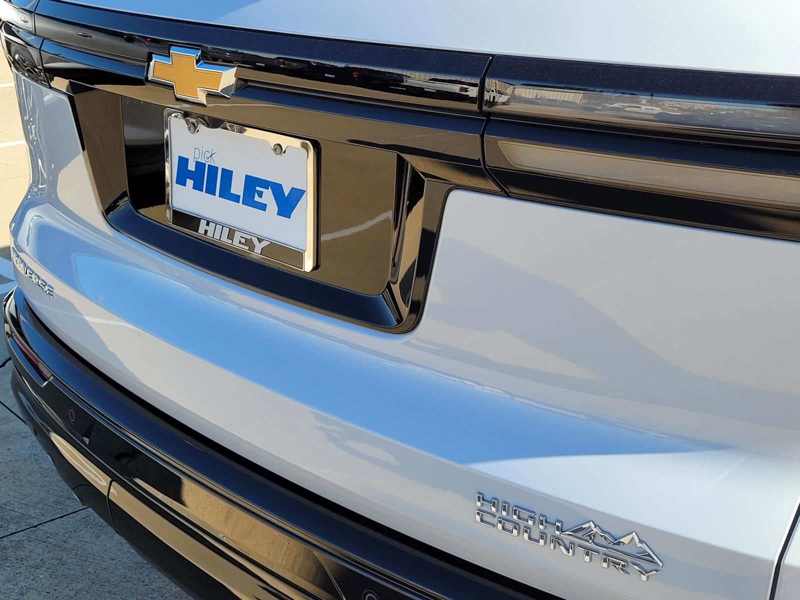 New 2026 Chevrolet Traverse High Country image 4