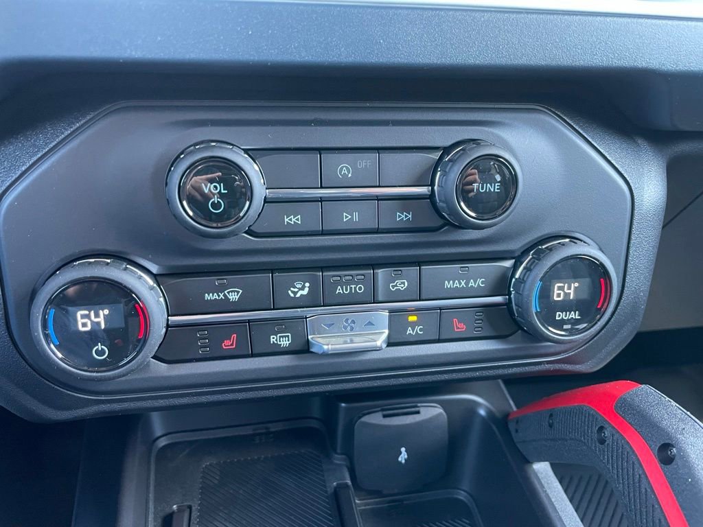 New 2026 Ford Bronco Heritage Edition AWD/4WD image 11