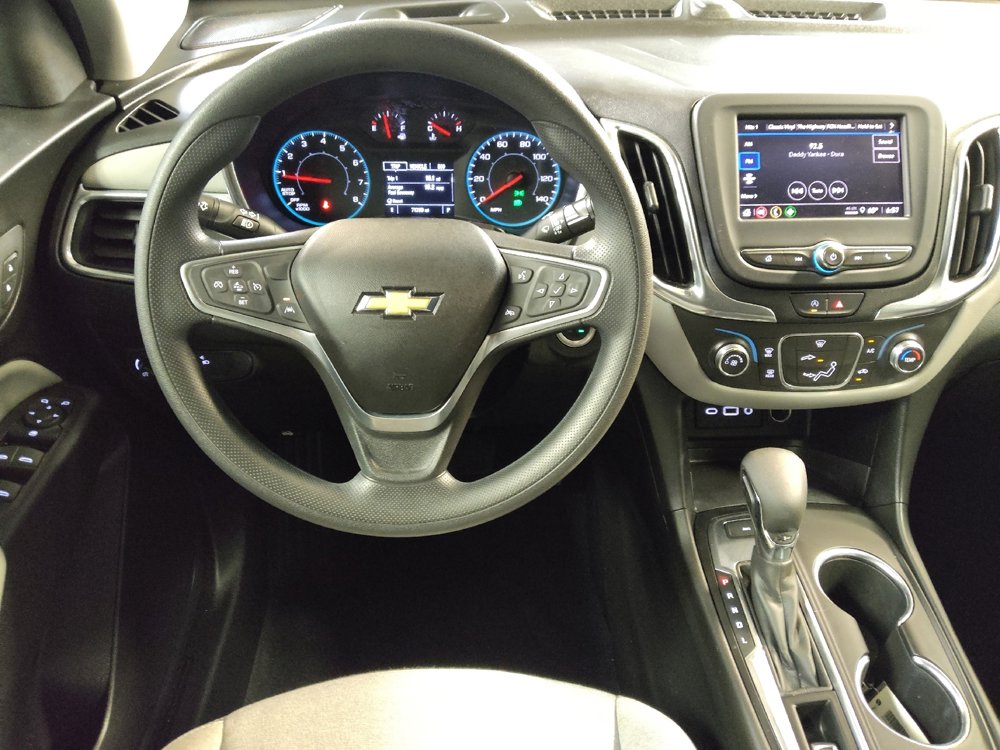Used 2022 Chevrolet Equinox LS image 22