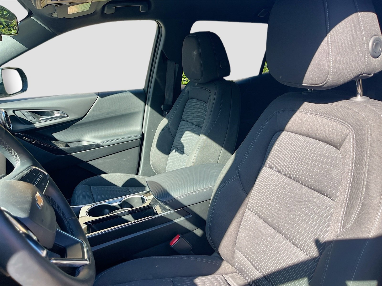 Used 2025 Chevrolet Equinox LT image 21