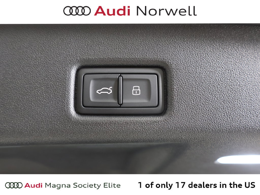 New 2026 Audi SQ5 Premium Plus AWD/4WD image 16
