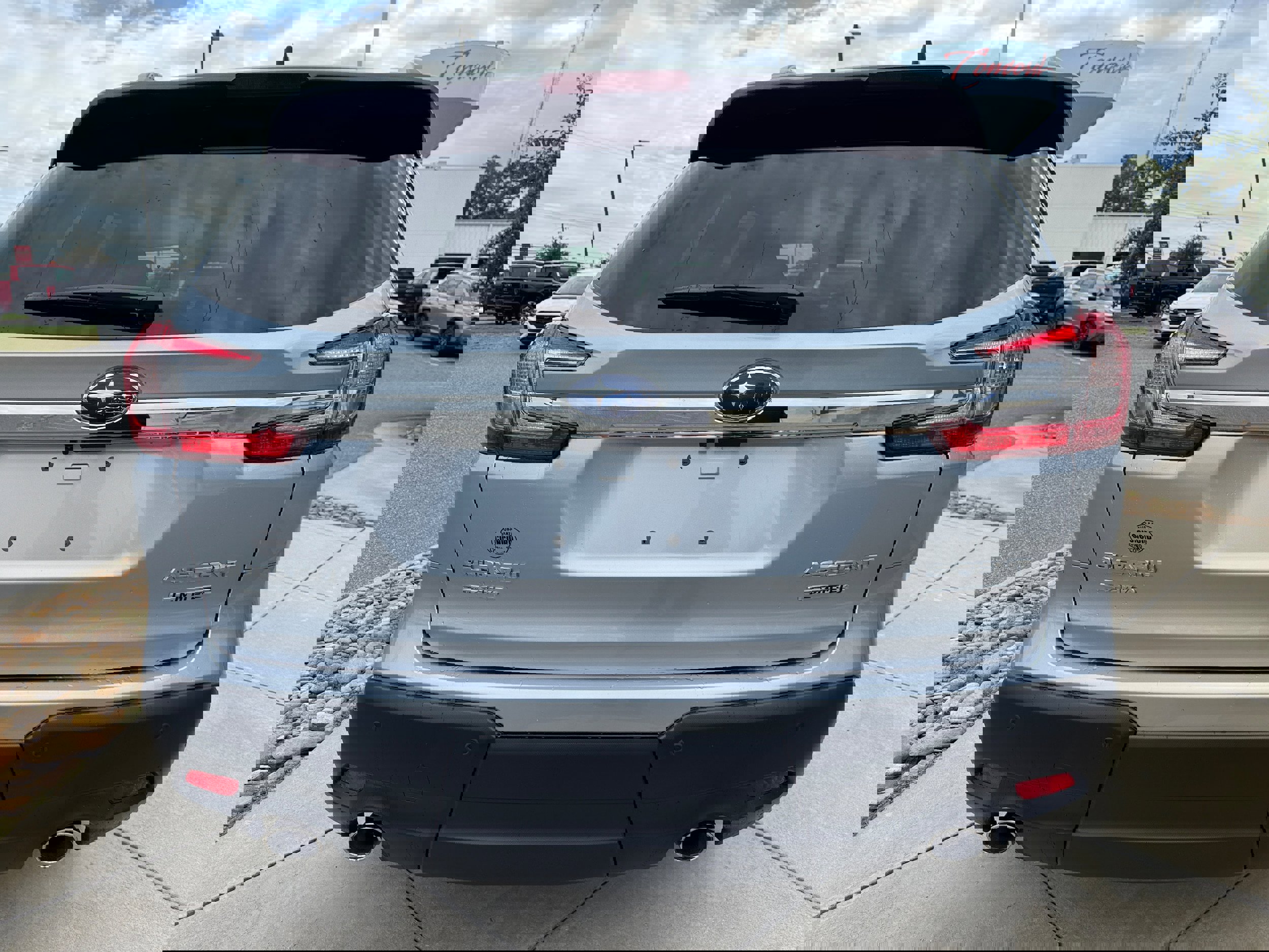 New 2025 Subaru Ascent Limited image 7