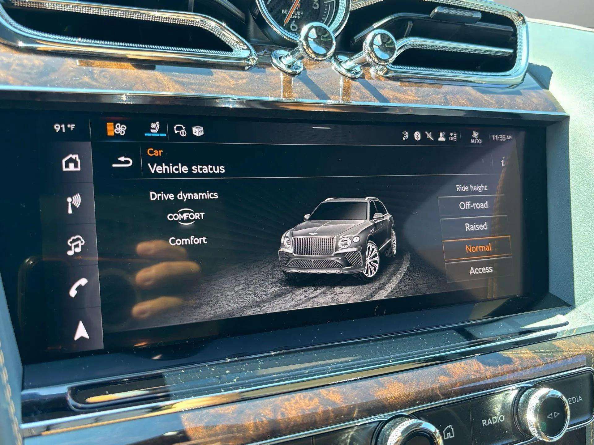 New 2025 Bentley Bentayga Extended Wheelbase image 30