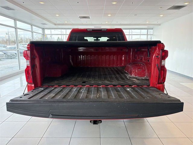 Used 2020 Chevrolet Silverado 1500 Custom w/ Custom Value Package image 15
