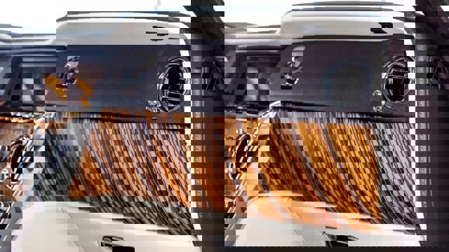 Used 2019 Rolls-Royce Cullinan image 25