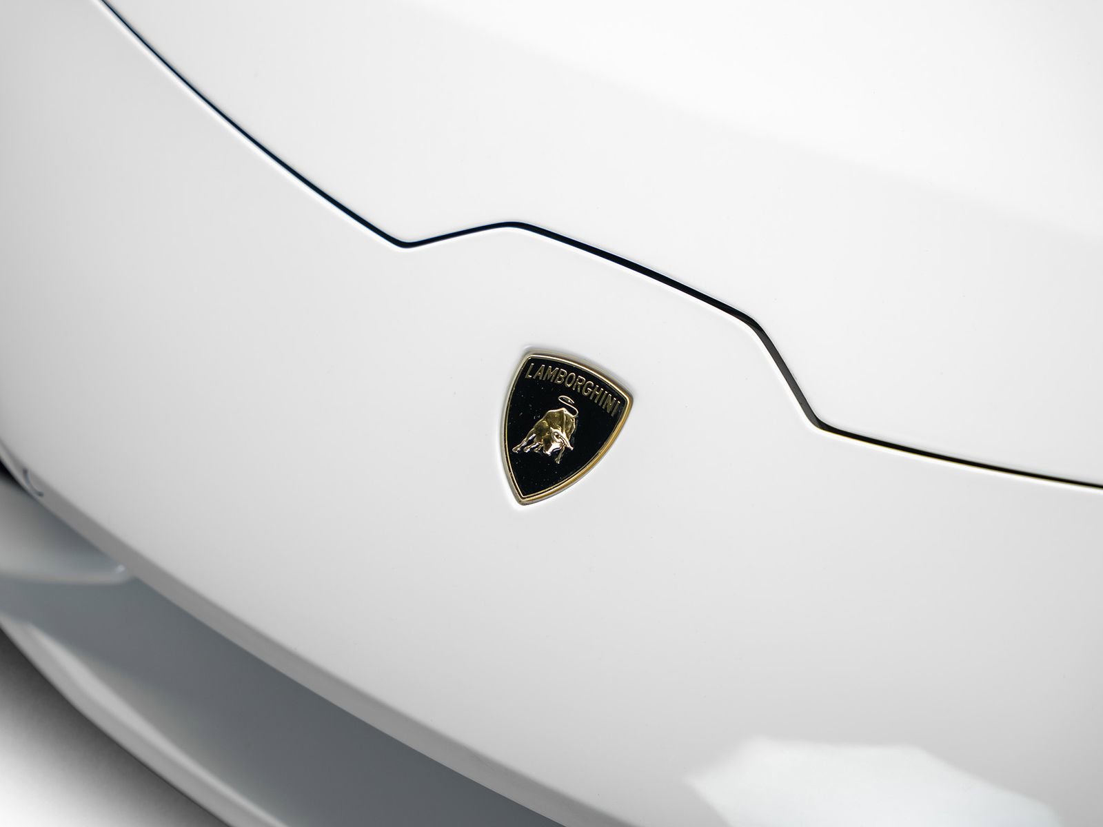 Used 2017 Lamborghini Huracan LP 610-4 image 12