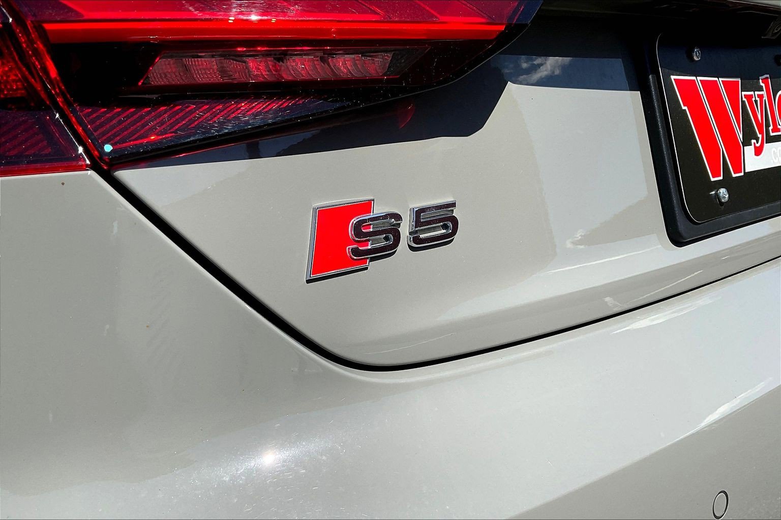 Used 2021 Audi S5 Premium w/ Convenience Package AWD/4WD image 24