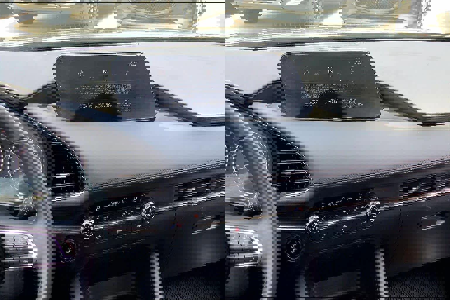 Used 2025 MAZDA MAZDA3 s image 7