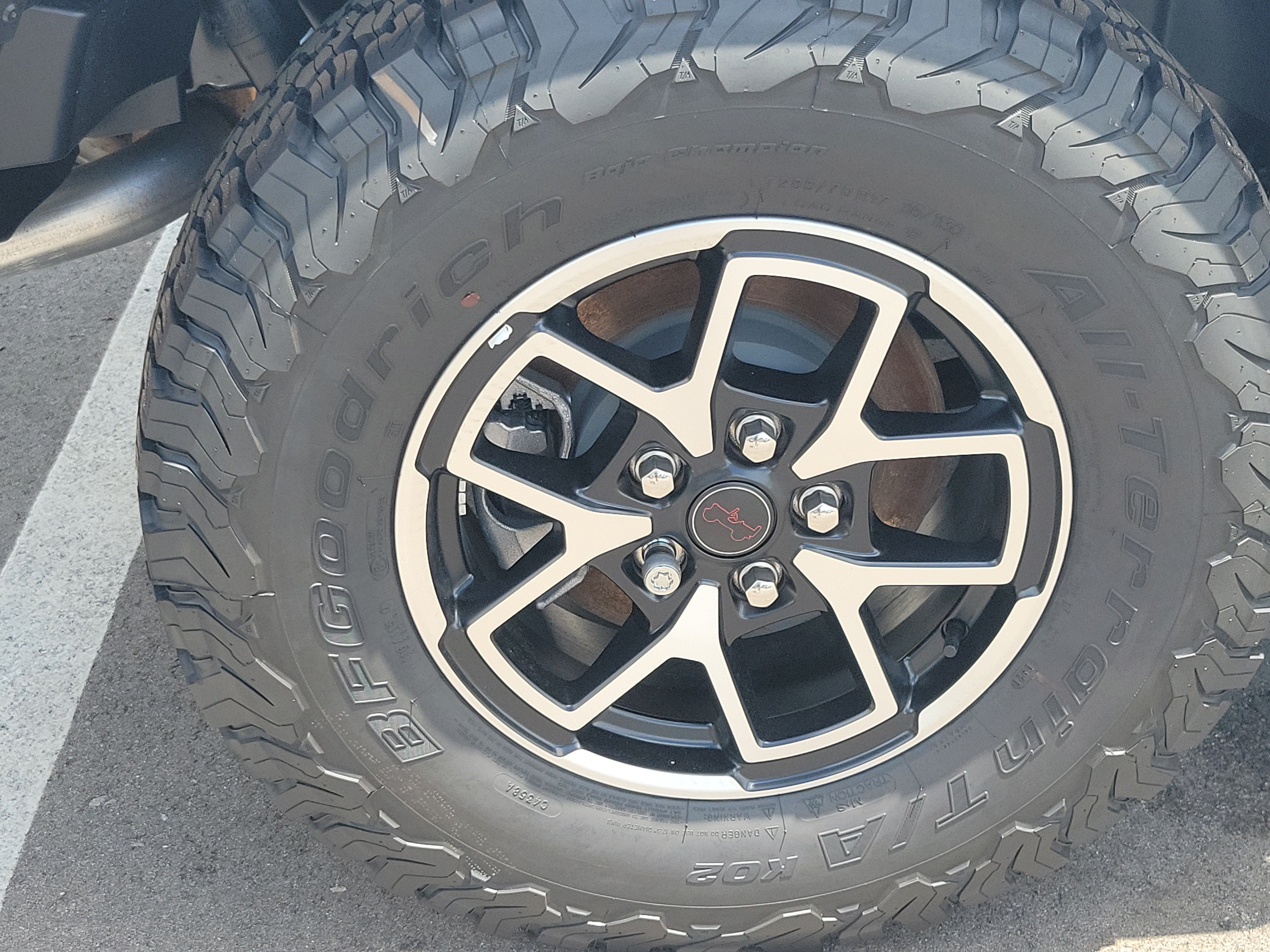 New 2026 Jeep Wrangler Unlimited Rubicon w/ Safety Group AWD/4WD image 5