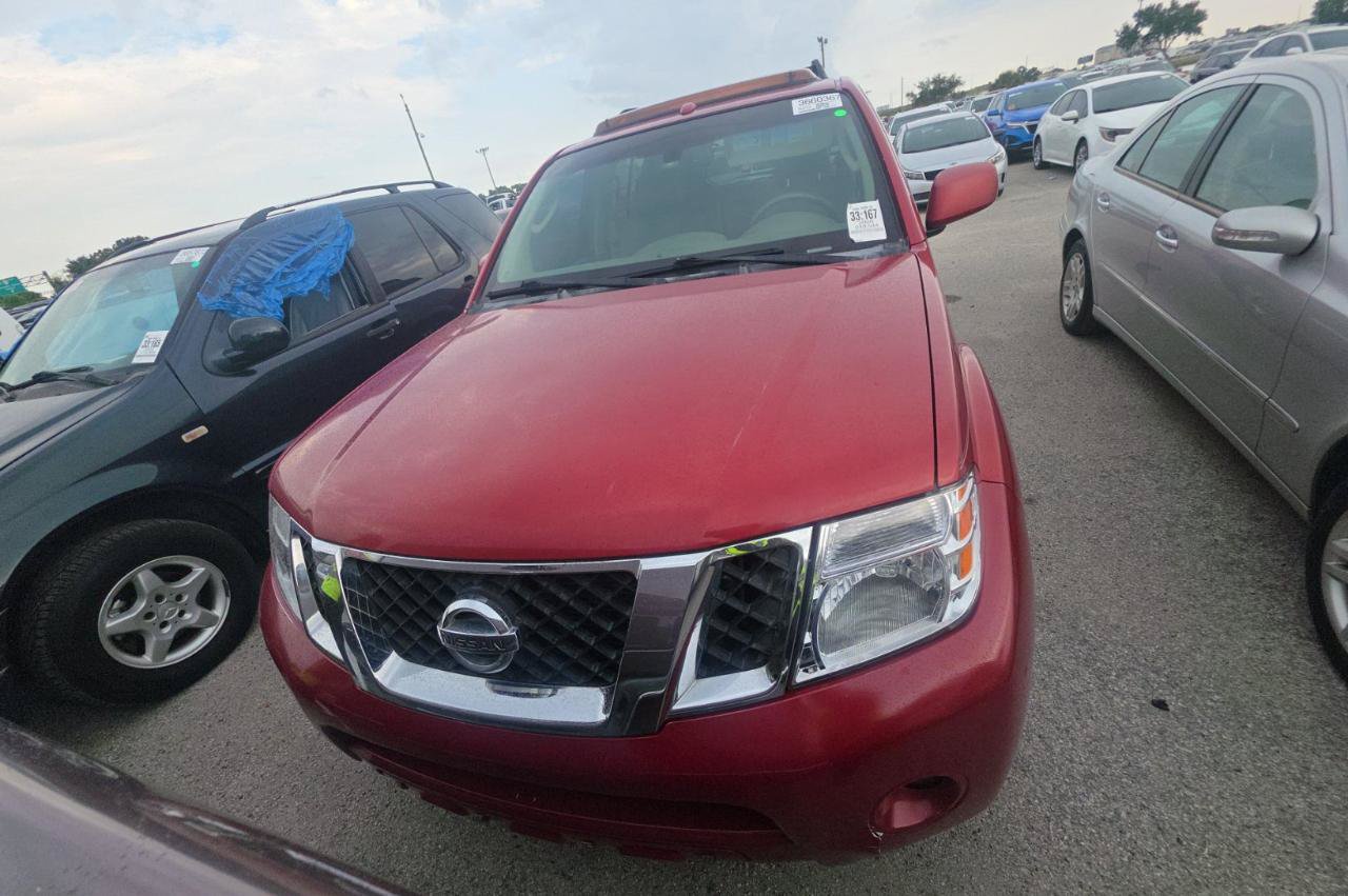 Used 2009 Nissan Pathfinder LE AWD/4WD image 2