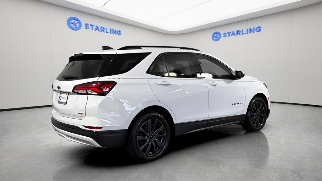 Certified 2024 Chevrolet Equinox RS FWD image 10