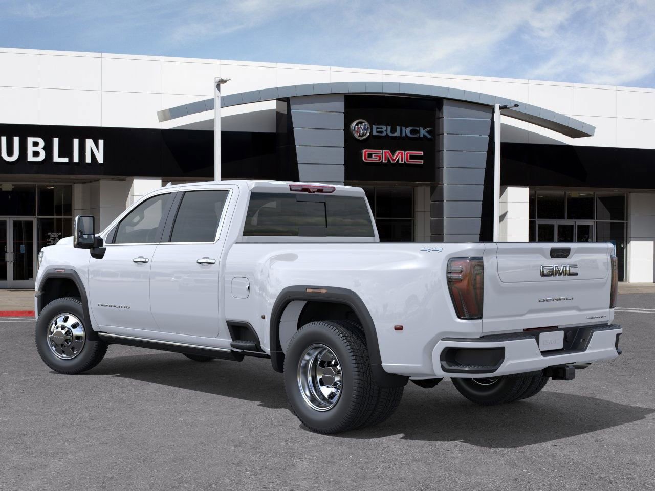 New 2026 GMC Sierra 3500 Denali Ultimate w/ LPO, Black Badging Package AWD/4WD image 5