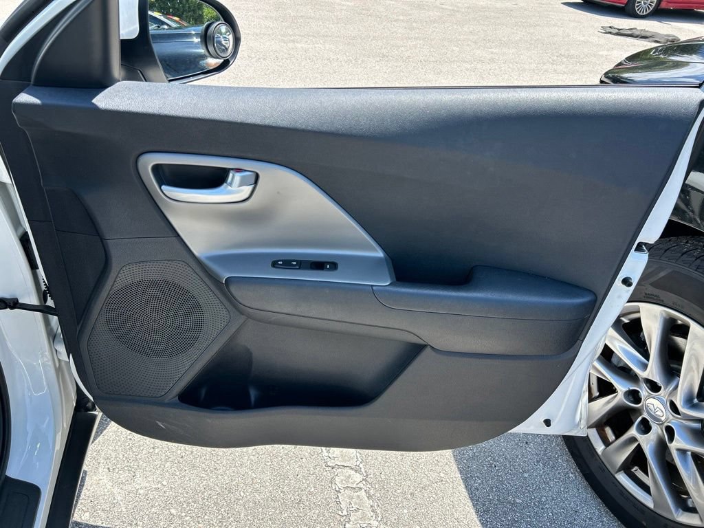 Used 2019 Kia Niro LX FWD image 37
