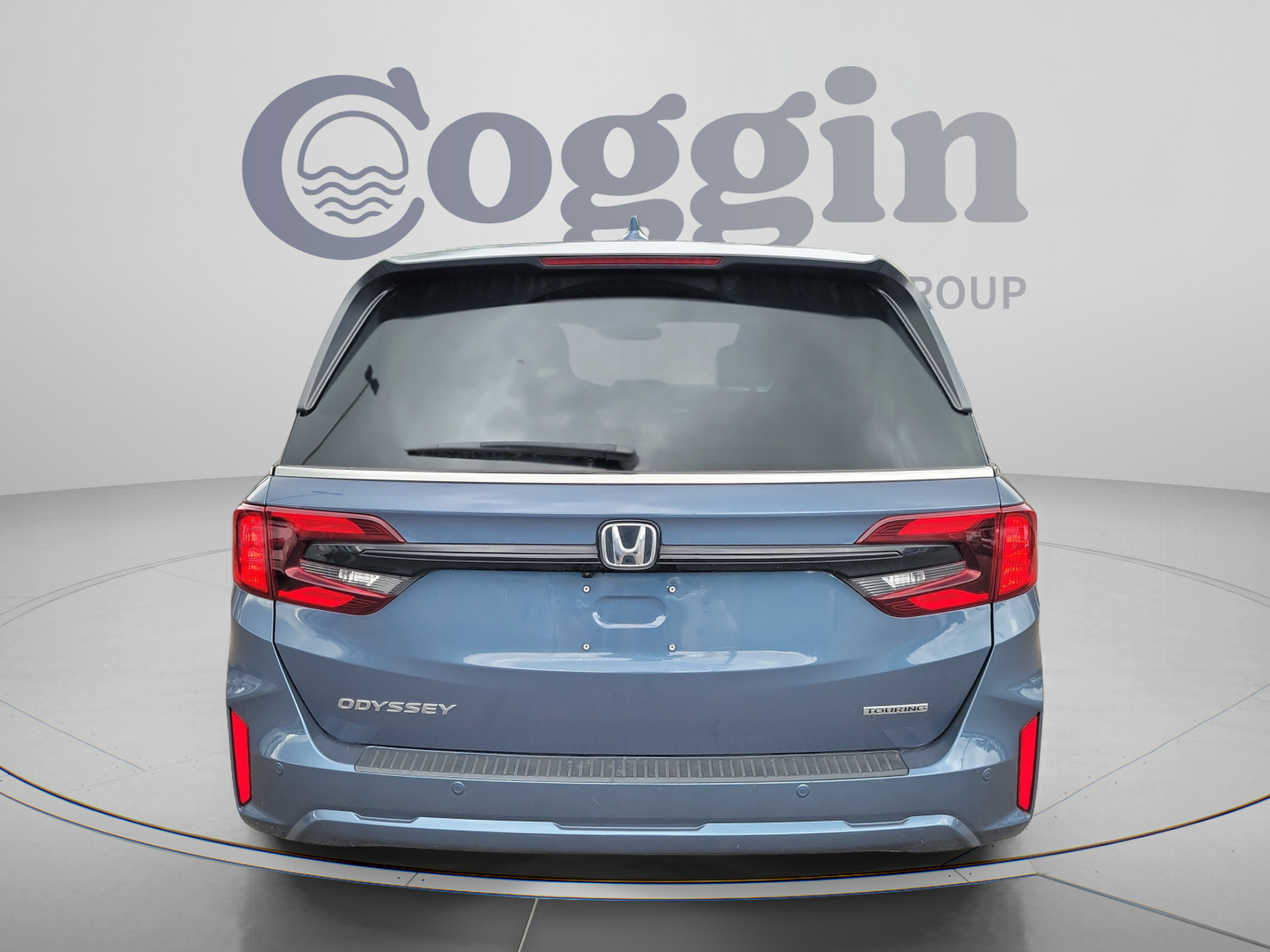 Certified 2025 Honda Odyssey Touring image 4