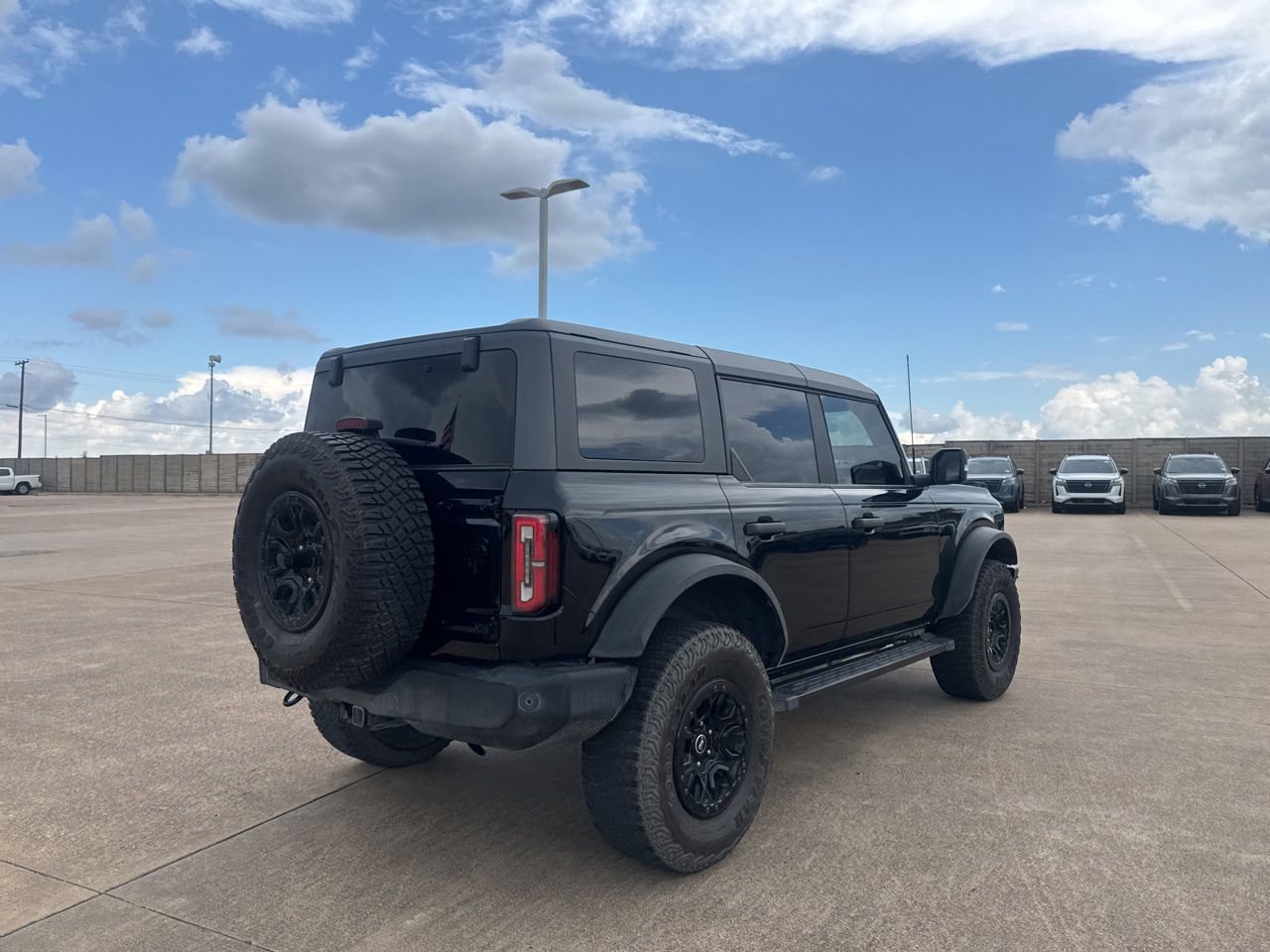 Used 2022 Ford Bronco Wildtrak AWD/4WD image 21