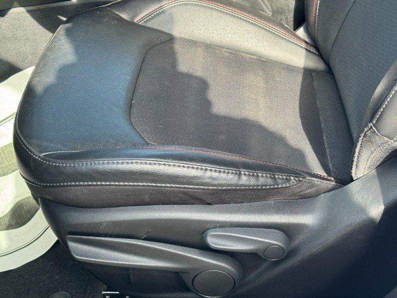 Used 2023 Jeep Compass Trailhawk image 24