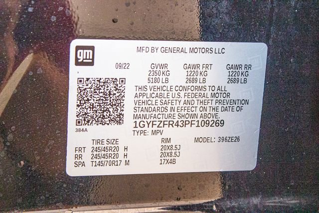 Used 2023 Cadillac XT4 Sport w/ Enhanced Visibility Package image 36