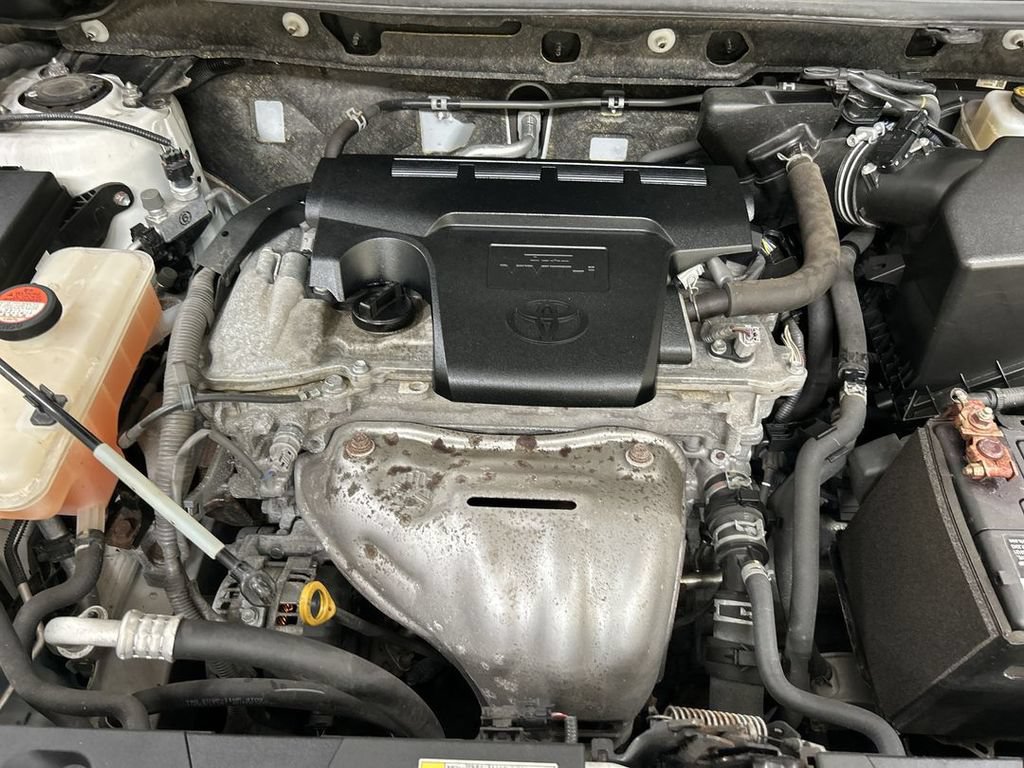 Used 2016 Toyota RAV4 LE AWD/4WD image 23