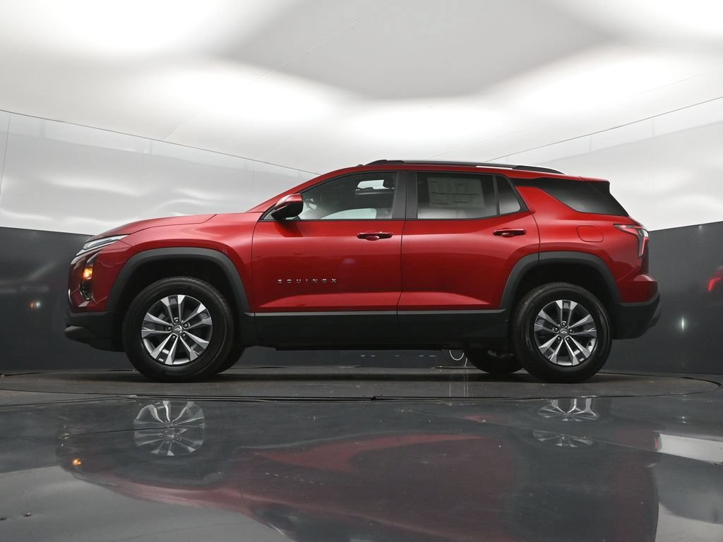 New 2026 Chevrolet Equinox LT w/ Convenience Package II FWD image 39