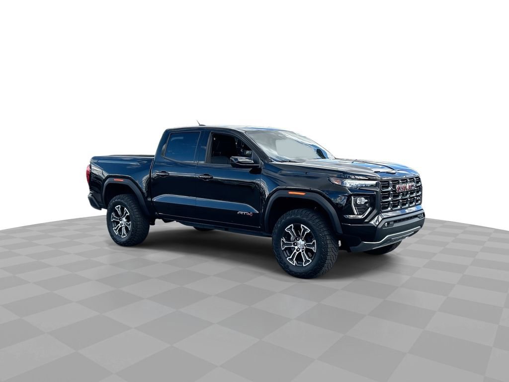 Used 2024 GMC Canyon AT4 w/ Technology Package image 2