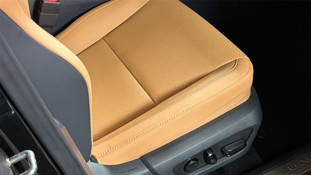 Certified 2024 Lexus RX 350 Premium image 12