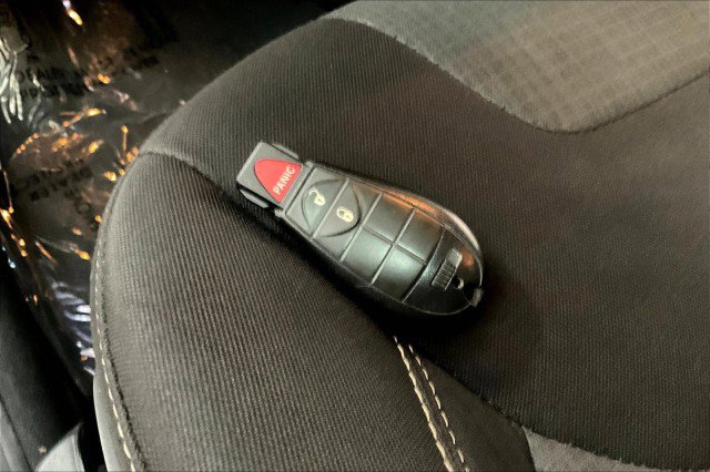 Used 2017 Jeep Cherokee Latitude image 11